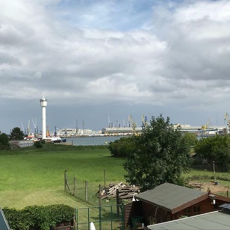 Ferienwohnung Mit Warnowblick Rostock Eksteriør billede