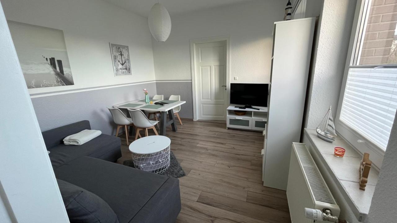 Ferienwohnung Mit Warnowblick Rostock Eksteriør billede